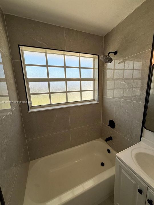 For Sale: $495,000 (3 beds, 2 baths, 1120 Square Feet)