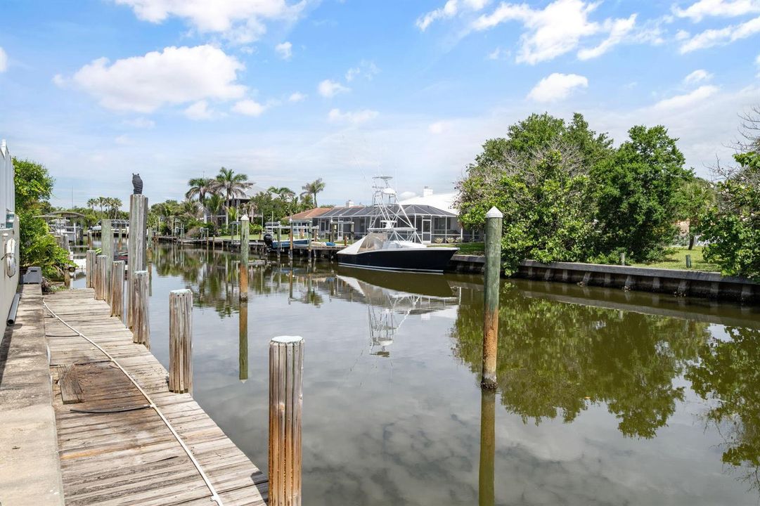 40-web-or-mls-3500 Marsh Lane-40
