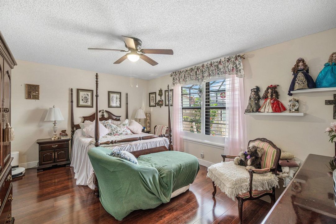 021-19919DeanDrive-BocaRaton-FL-33434-SM