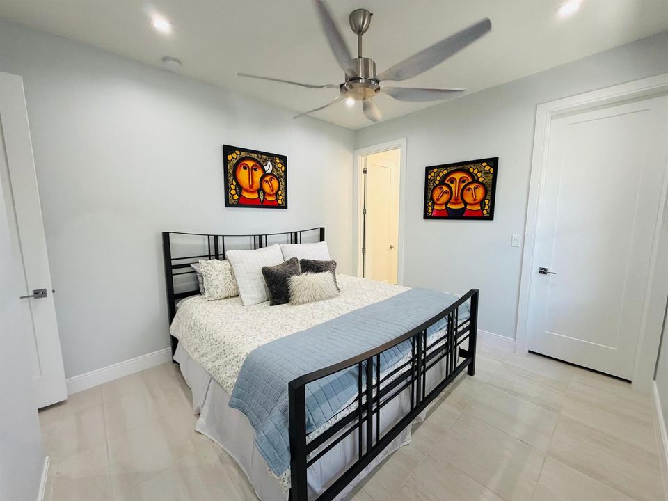 Bedroom 2 - 1