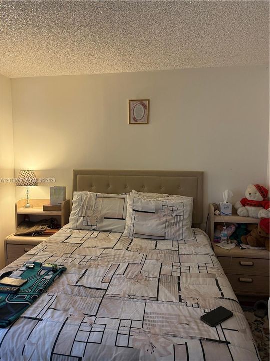 En Venta: $549,900 (3 camas, 2 baños, 1411 Pies cuadrados)