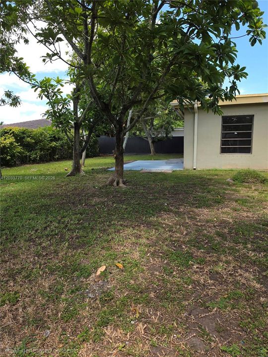 For Sale: $675,000 (3 beds, 1 baths, 1857 Square Feet)