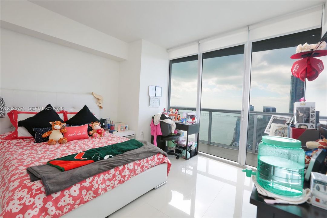 For Rent: $6,250 (2 beds, 2 baths, 1518 Square Feet)