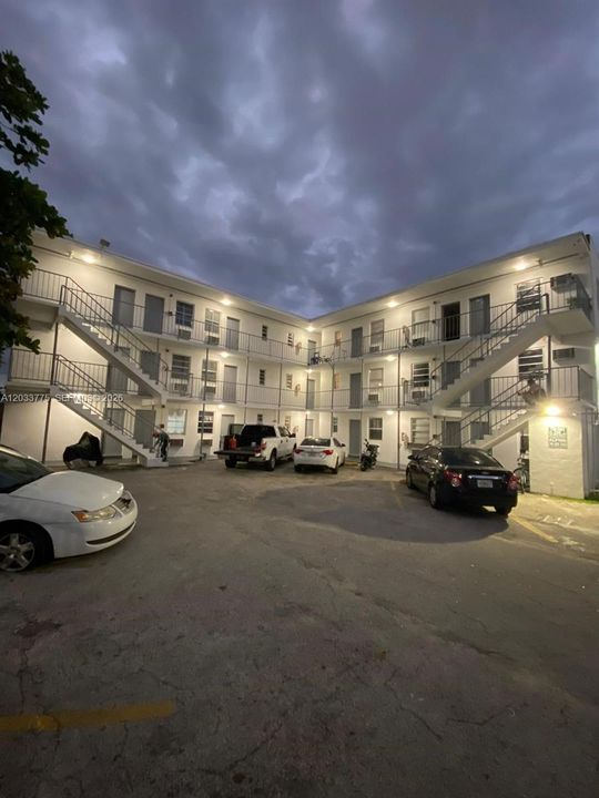 For Rent: $1,699 (1 beds, 1 baths, 0 Square Feet)