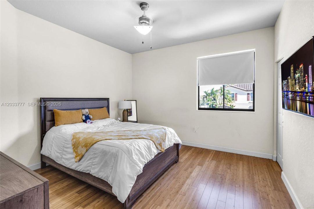 For Sale: $750,000 (4 beds, 3 baths, 2622 Square Feet)