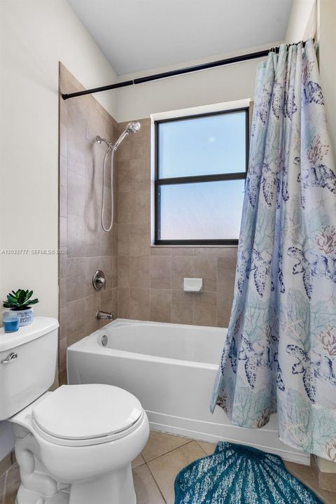 For Sale: $750,000 (4 beds, 3 baths, 2622 Square Feet)