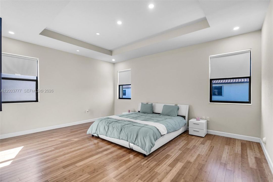 For Sale: $750,000 (4 beds, 3 baths, 2622 Square Feet)