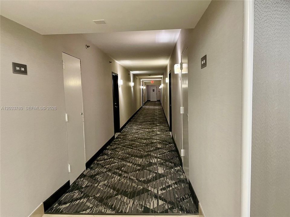 For Rent: $2,900 (2 beds, 2 baths, 990 Square Feet)