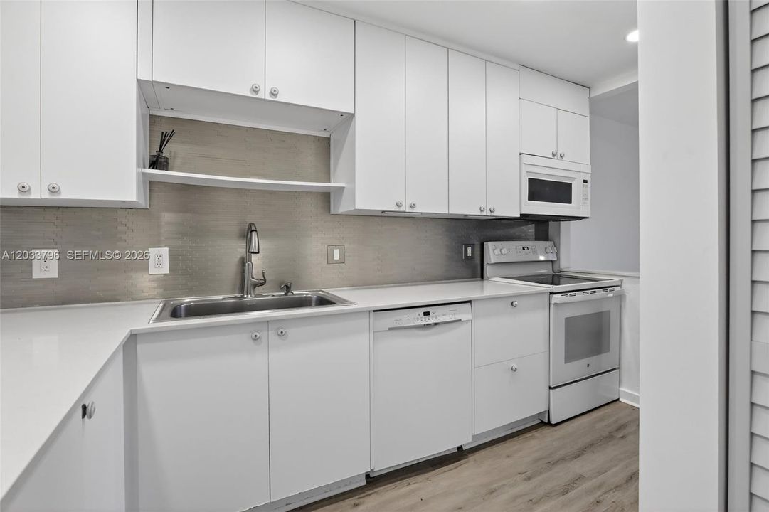 For Rent: $3,500 (4 beds, 2 baths, 2170 Square Feet)