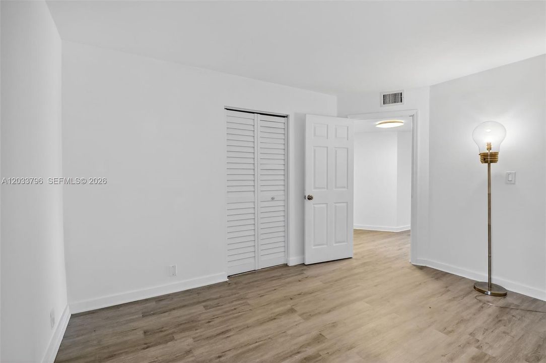 For Rent: $3,500 (4 beds, 2 baths, 2170 Square Feet)