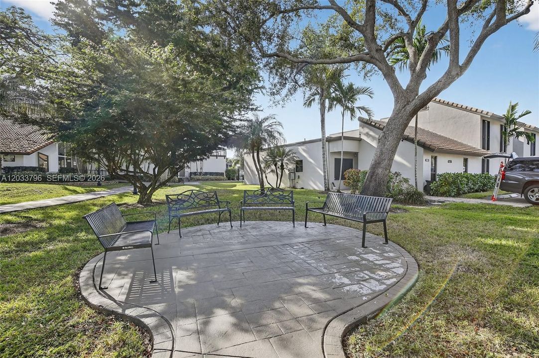 For Rent: $3,500 (4 beds, 2 baths, 2170 Square Feet)