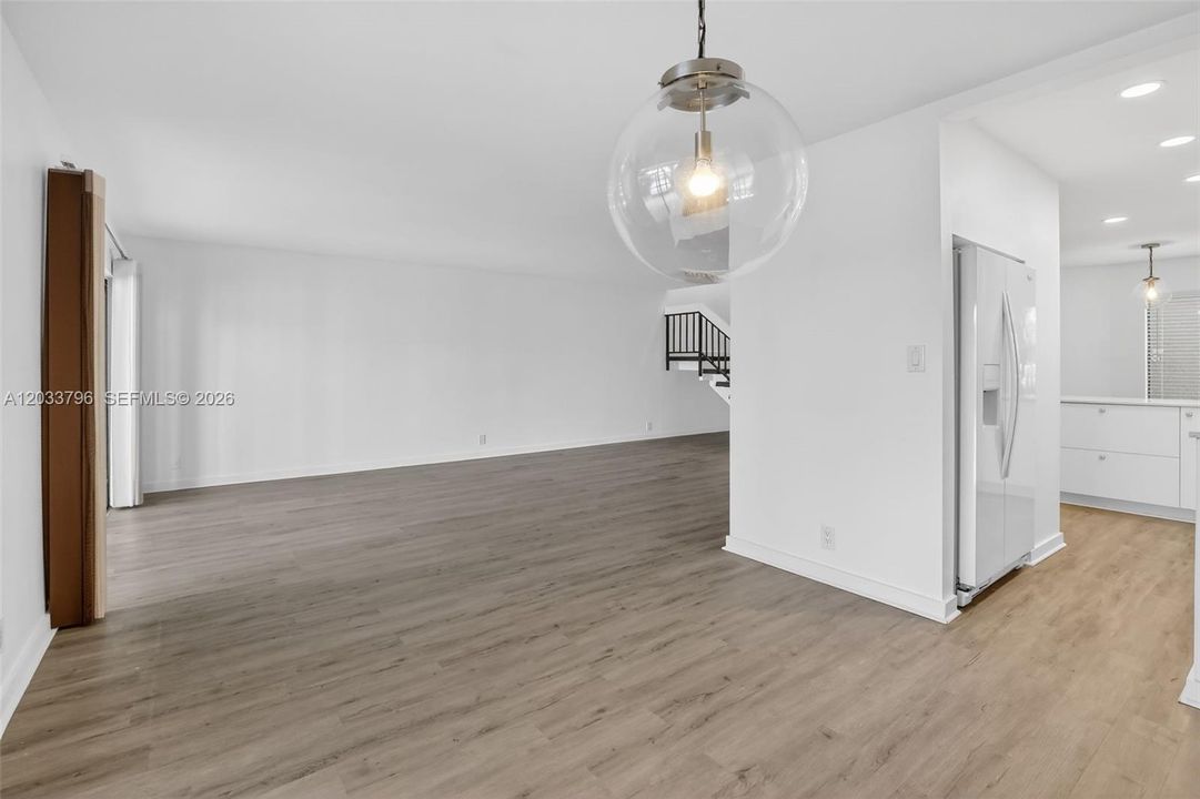 For Rent: $3,500 (4 beds, 2 baths, 2170 Square Feet)
