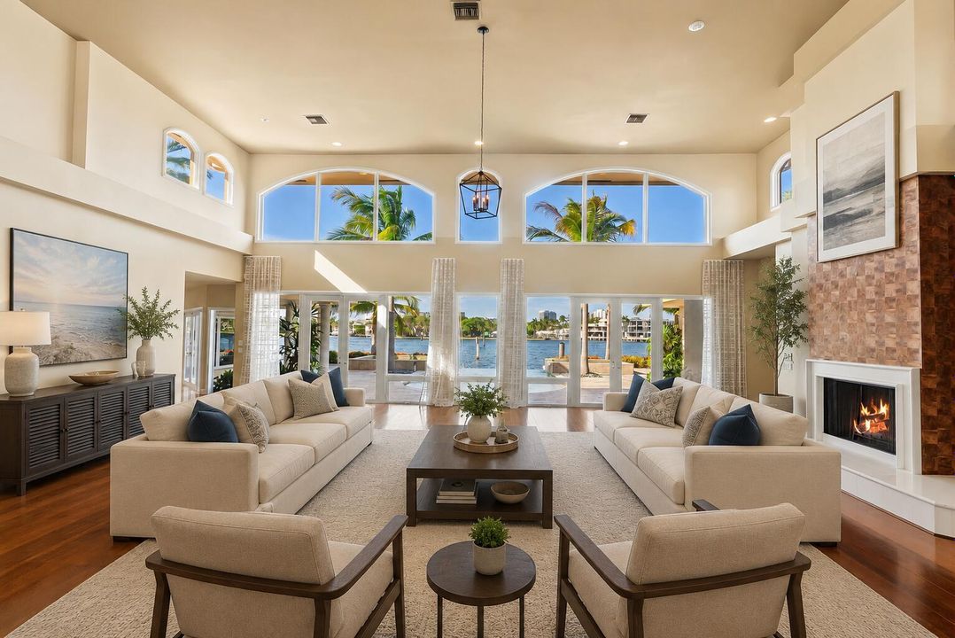 Virtual Staging Living Rooms