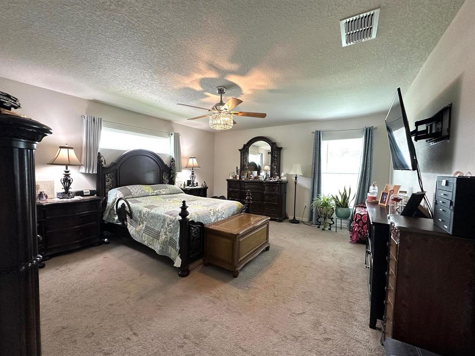 Master Bedroom with Ensuite Bathroom