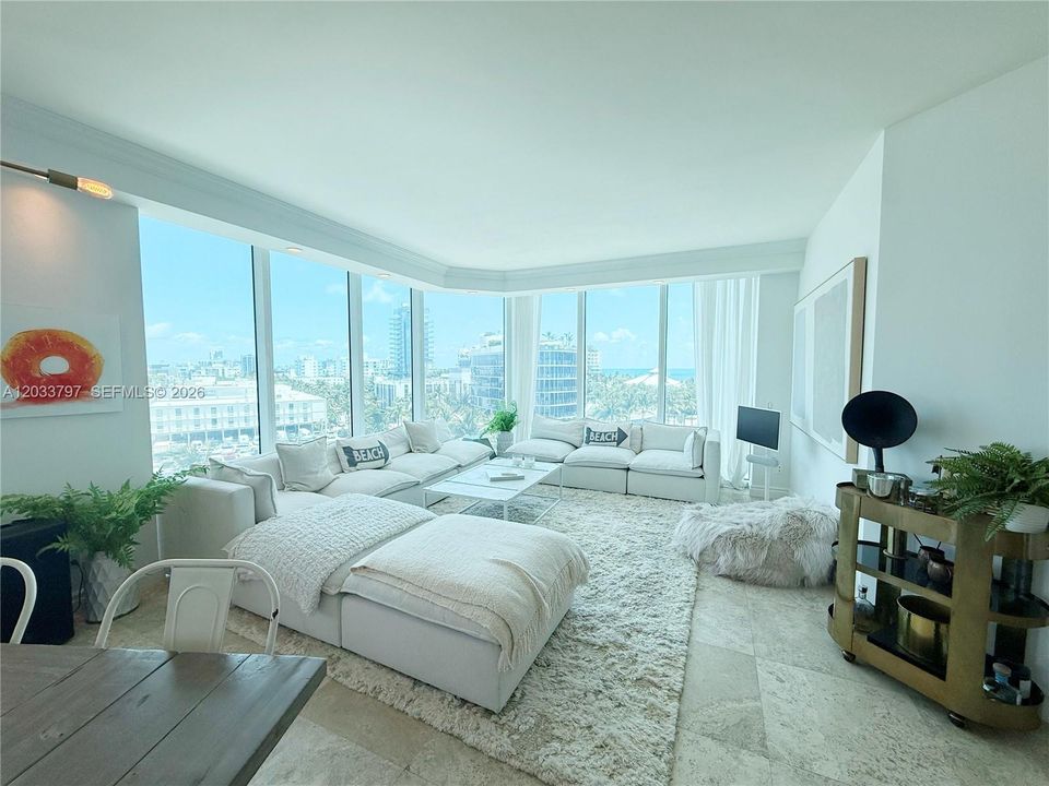 For Rent: $13,500 (3 beds, 2 baths, 2340 Square Feet)