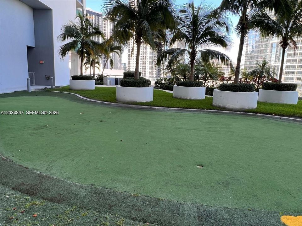 For Rent: $5,400 (2 beds, 2 baths, 1315 Square Feet)