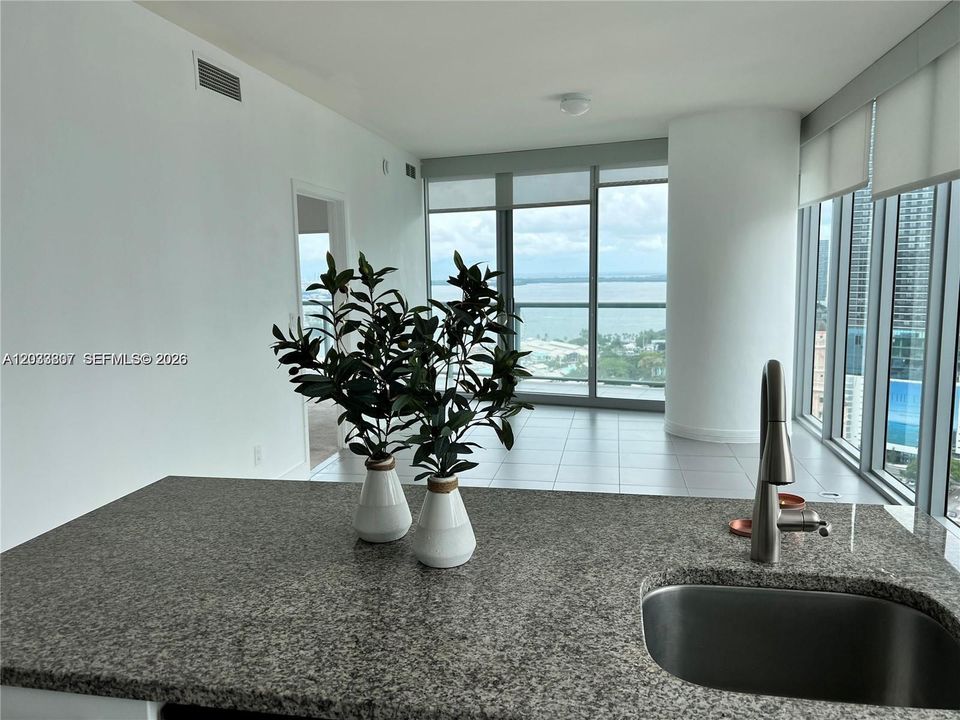 For Rent: $5,400 (2 beds, 2 baths, 1315 Square Feet)