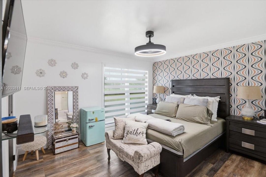 For Rent: $2,800 (2 beds, 2 baths, 1205 Square Feet)