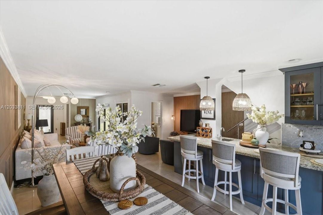 For Rent: $2,800 (2 beds, 2 baths, 1205 Square Feet)