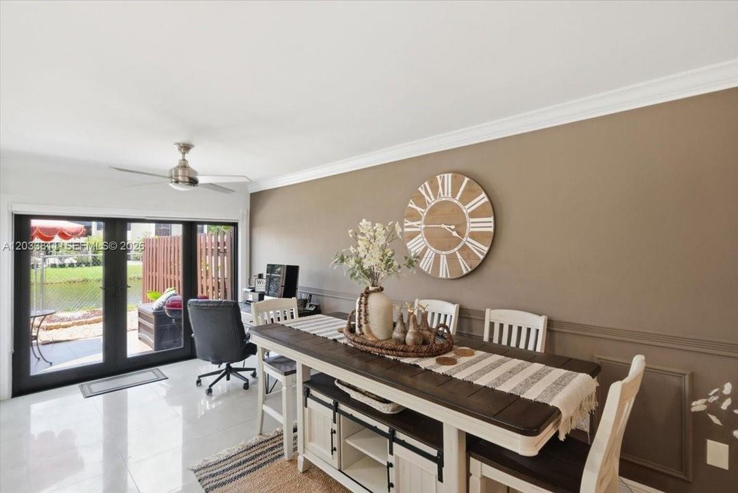 For Rent: $2,800 (2 beds, 2 baths, 1205 Square Feet)
