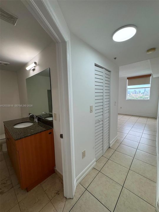 For Rent: $2,750 (2 beds, 3 baths, 1113 Square Feet)