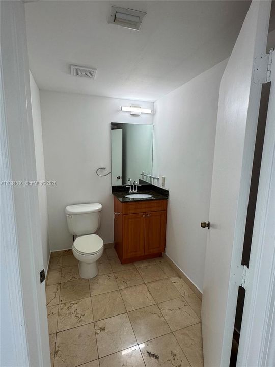 For Rent: $2,750 (2 beds, 3 baths, 1113 Square Feet)
