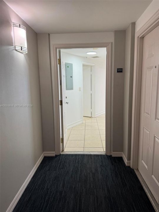 For Rent: $2,750 (2 beds, 3 baths, 1113 Square Feet)