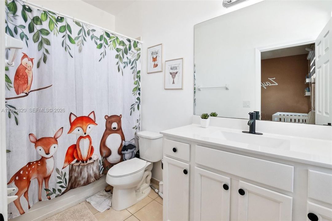 For Sale: $439,999 (2 beds, 2 baths, 1441 Square Feet)