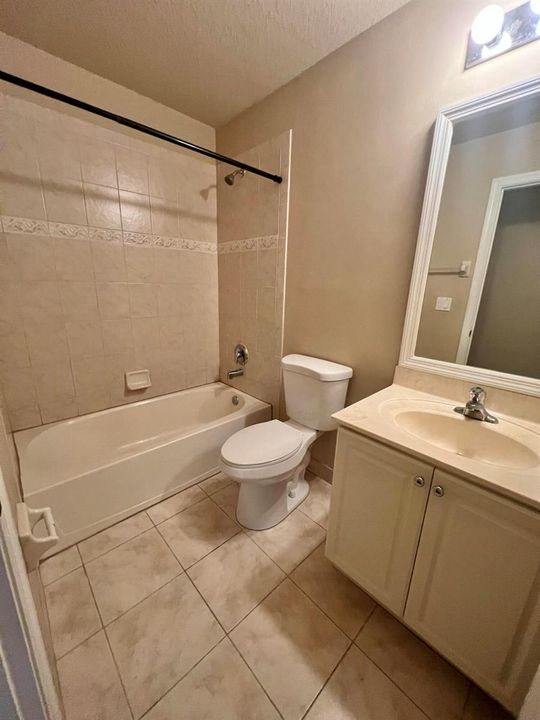 2nd full bath upstairs