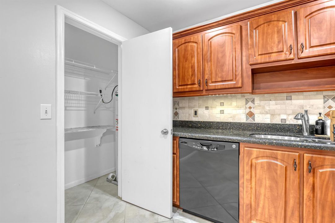 8184 Ambach (18)