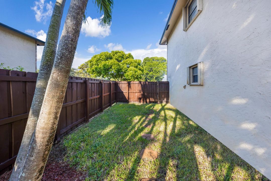 2124 NE Ninth Ave-Wilton Manors,Carolina