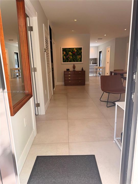 For Rent: $4,100 (2 beds, 2 baths, 1300 Square Feet)