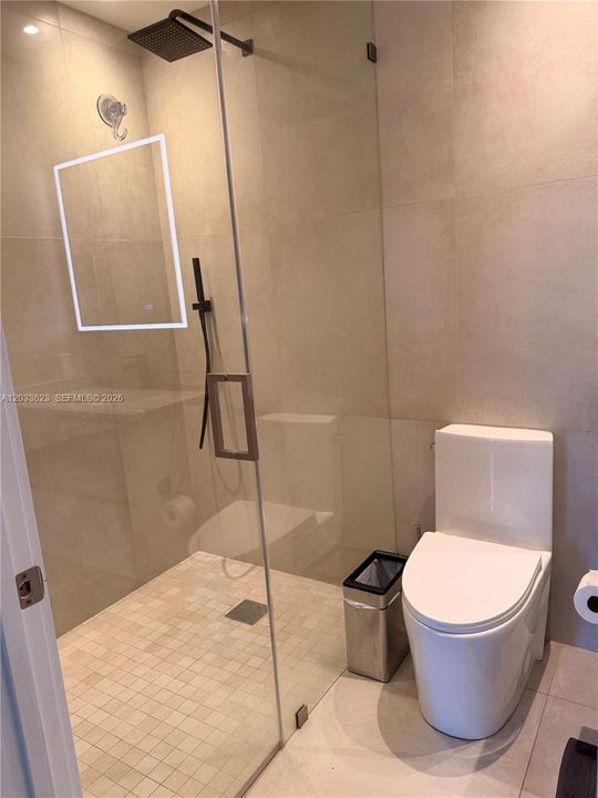 For Rent: $4,100 (2 beds, 2 baths, 1300 Square Feet)