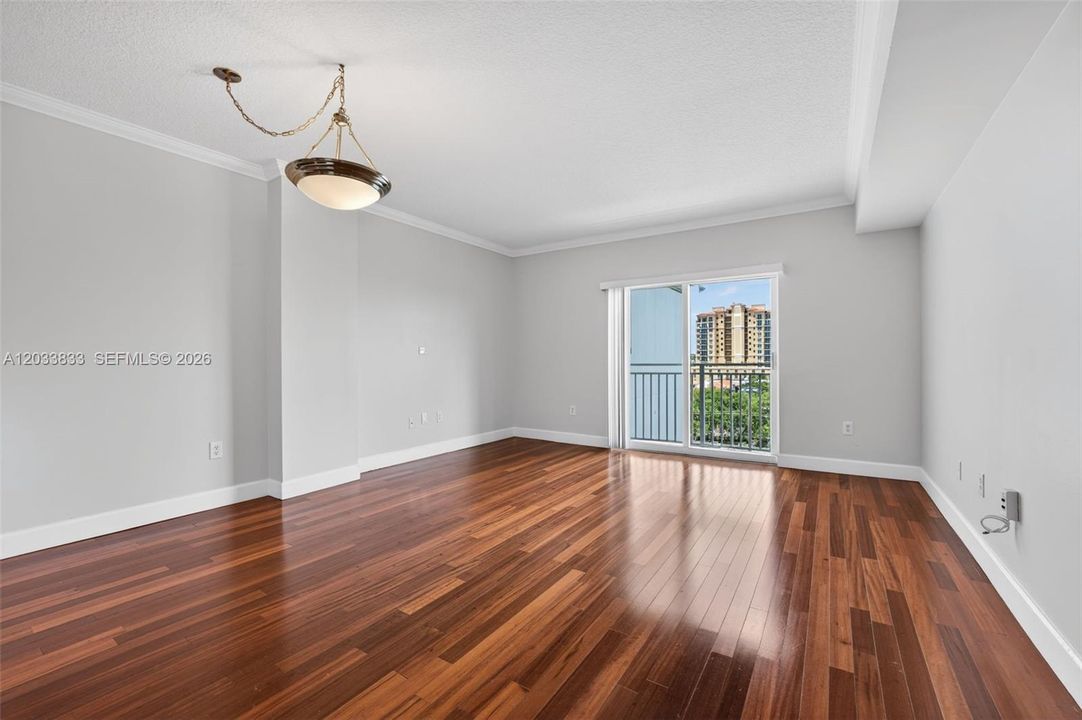 В аренду: $3,500 (2 спален, 2 ванн, 1078 Квадратных фут)
