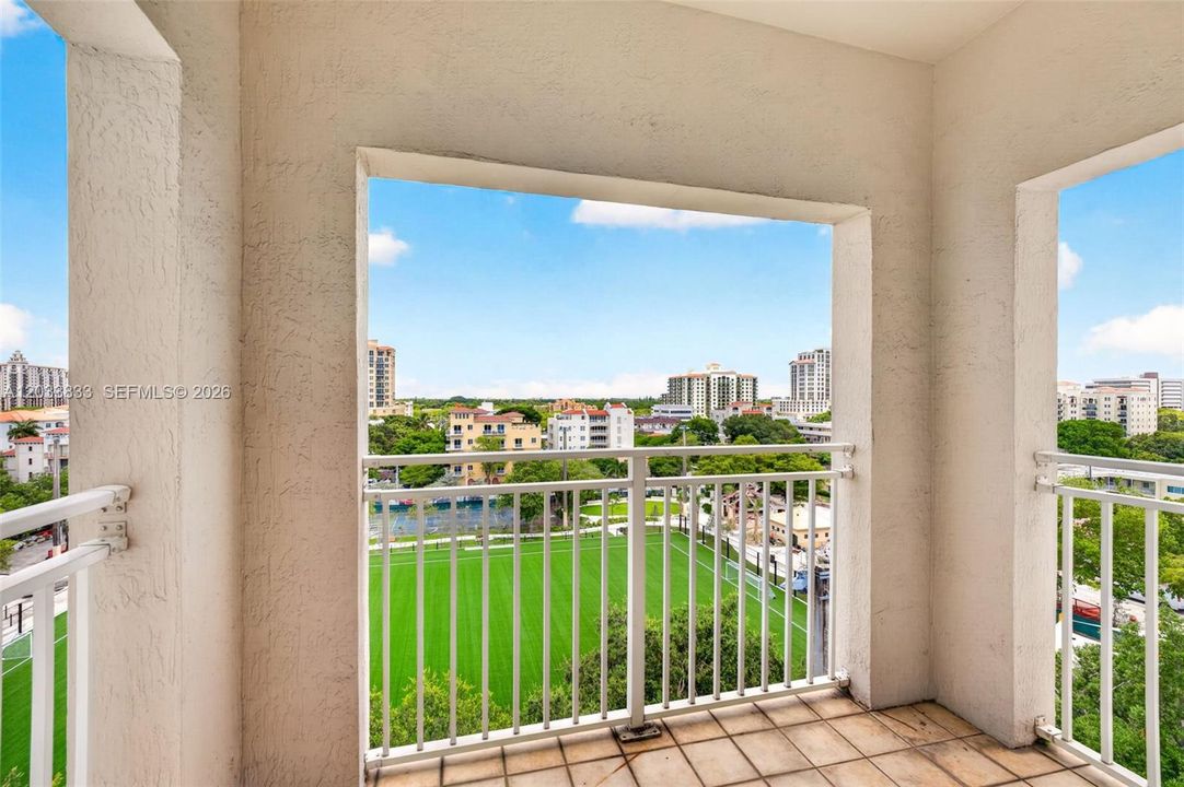 В аренду: $3,500 (2 спален, 2 ванн, 1078 Квадратных фут)