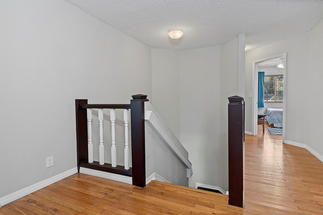 4776 Lago Vista Dr. - - 098