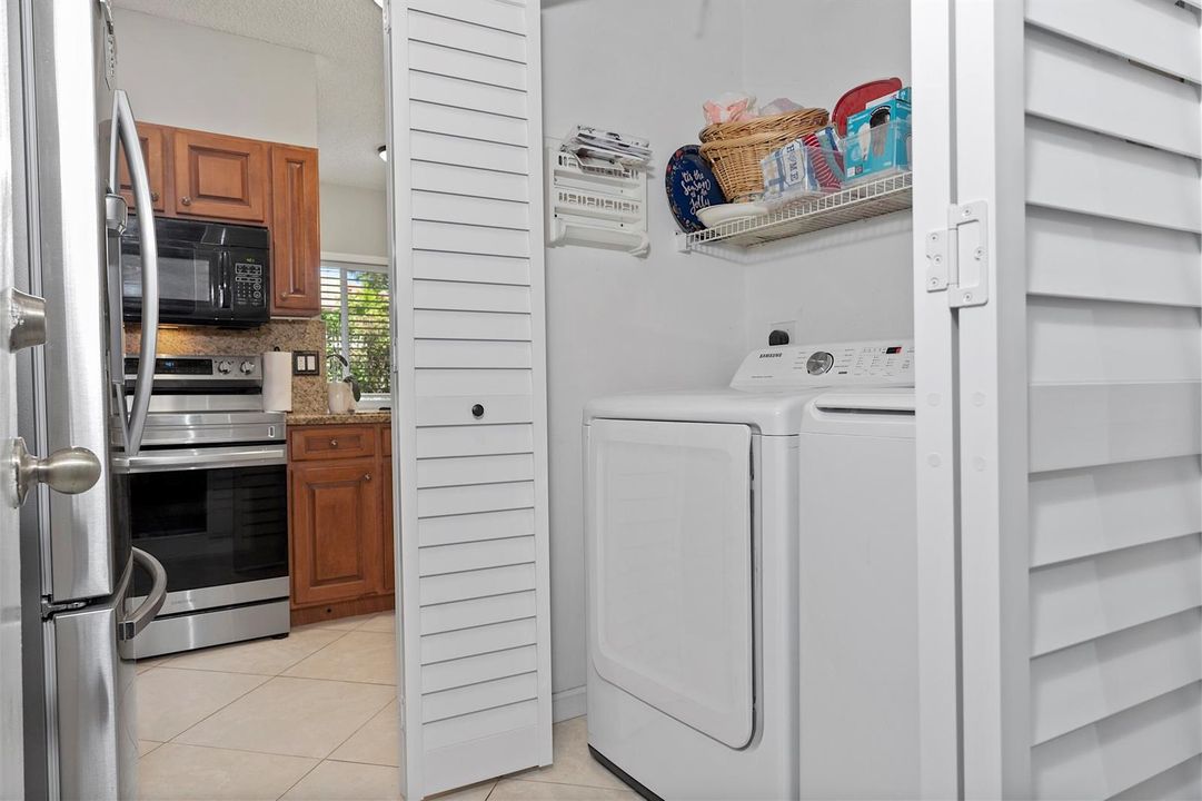 4776 Lago Vista Dr. - - 097