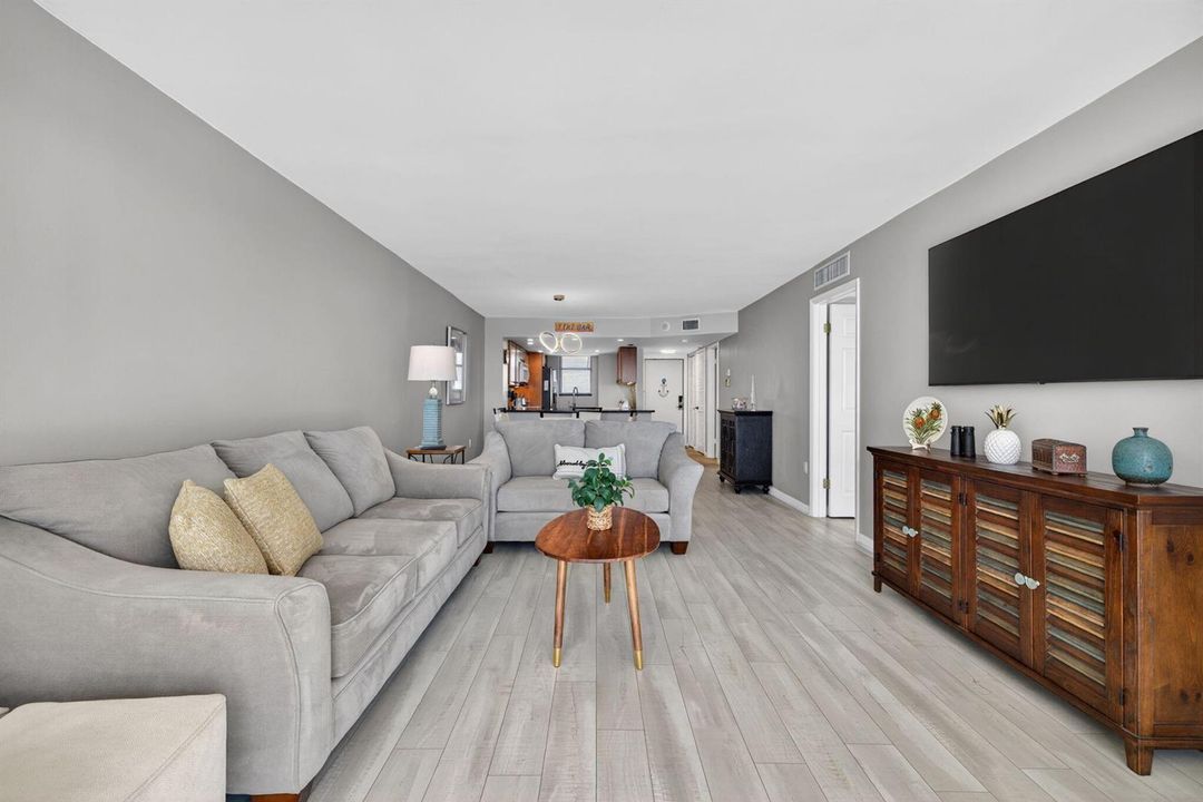 14-web-or-mls-3A5A7631