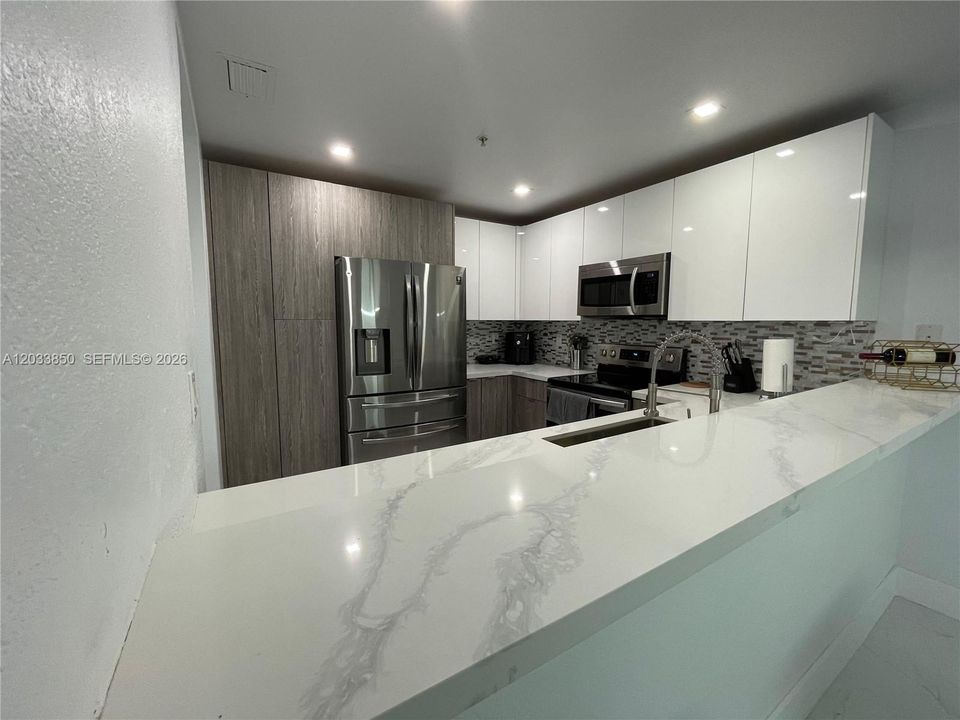 Kitchen, dining high top