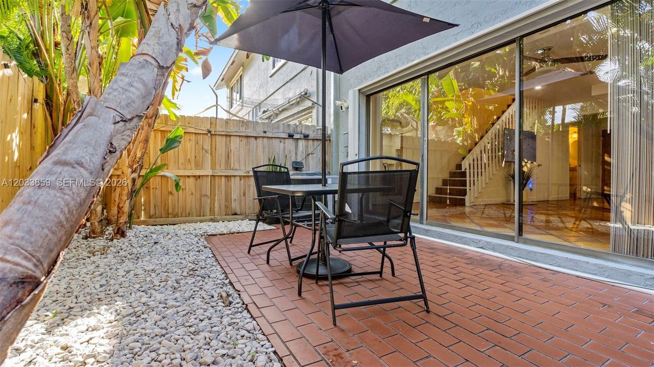 : $410,000 (2 camas, 2 baños, 1257 Pies cuadrados)