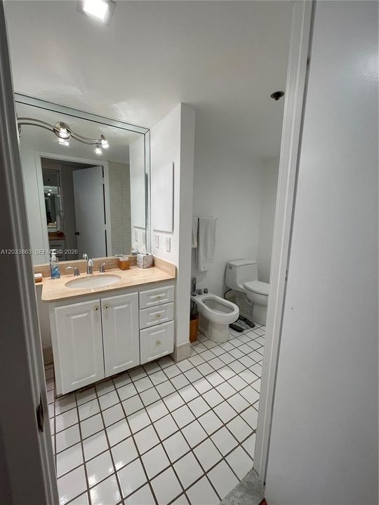 For Rent: $6,500 (2 beds, 2 baths, 1546 Square Feet)