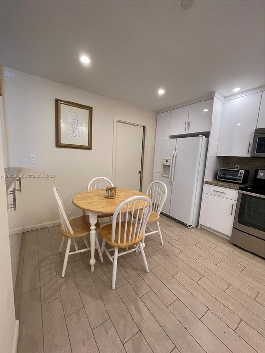 For Rent: $6,500 (2 beds, 2 baths, 1546 Square Feet)