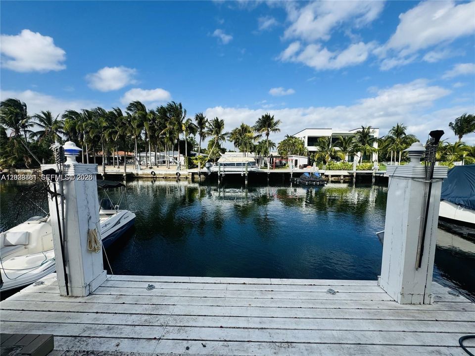 For Rent: $3,800 (2 beds, 2 baths, 1482 Square Feet)