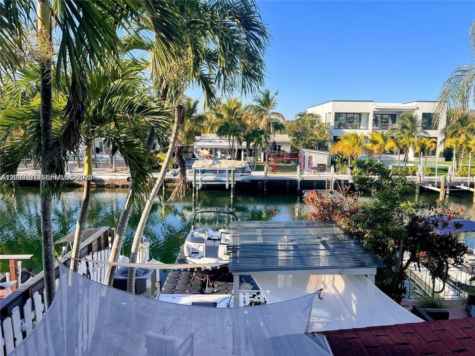 For Rent: $3,800 (2 beds, 2 baths, 1482 Square Feet)