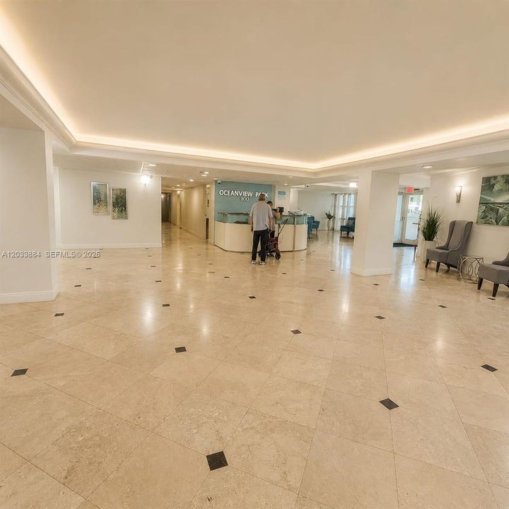For Rent: $2,000 (1 beds, 1 baths, 875 Square Feet)
