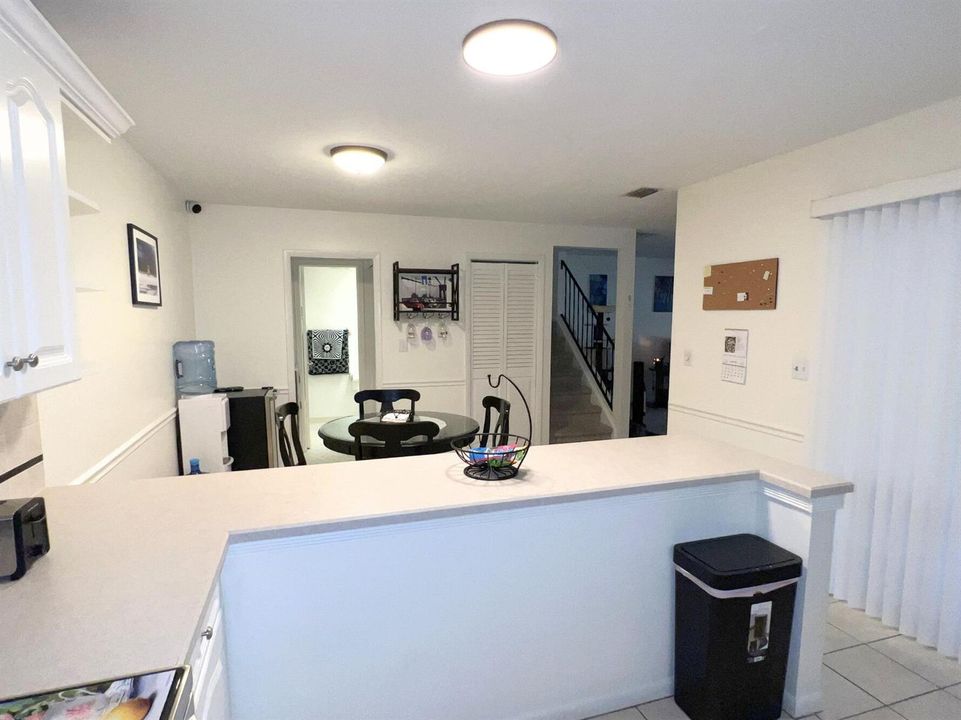7382 Jamestown (7)