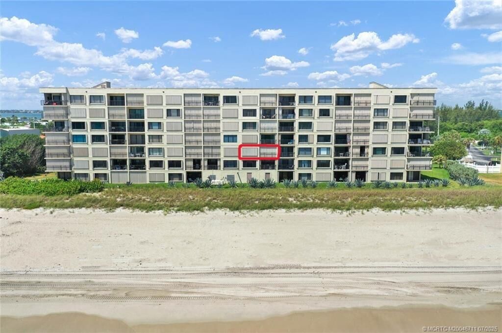 OR Building Beach 305 Drawn