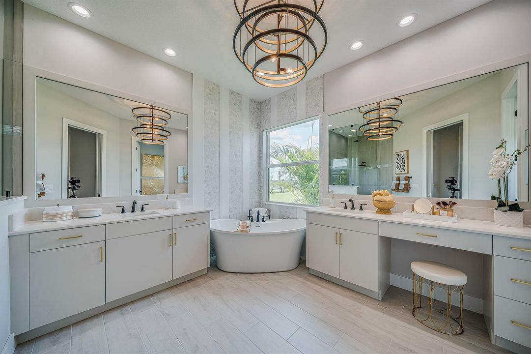 Master Bath 13952 Belterra Dr