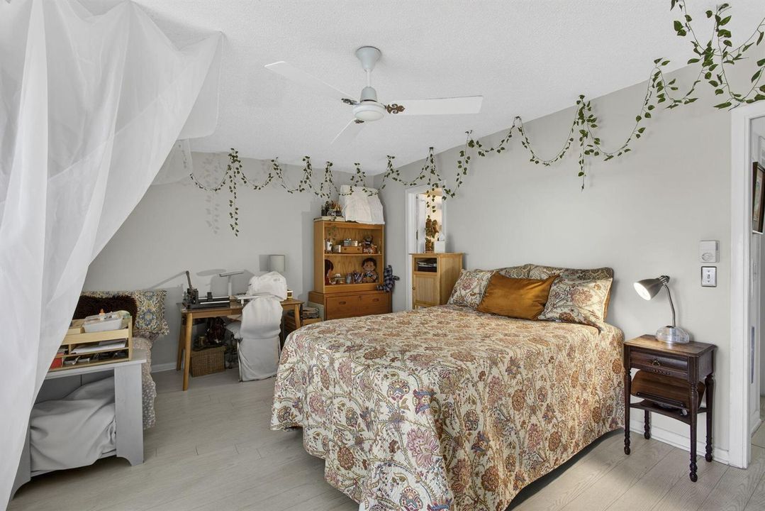 20-web-or-mls-Photo_1013