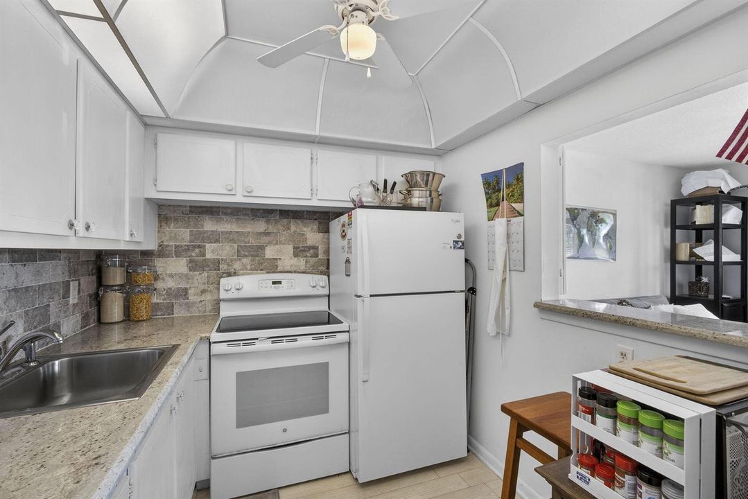 14-web-or-mls-Photo_982